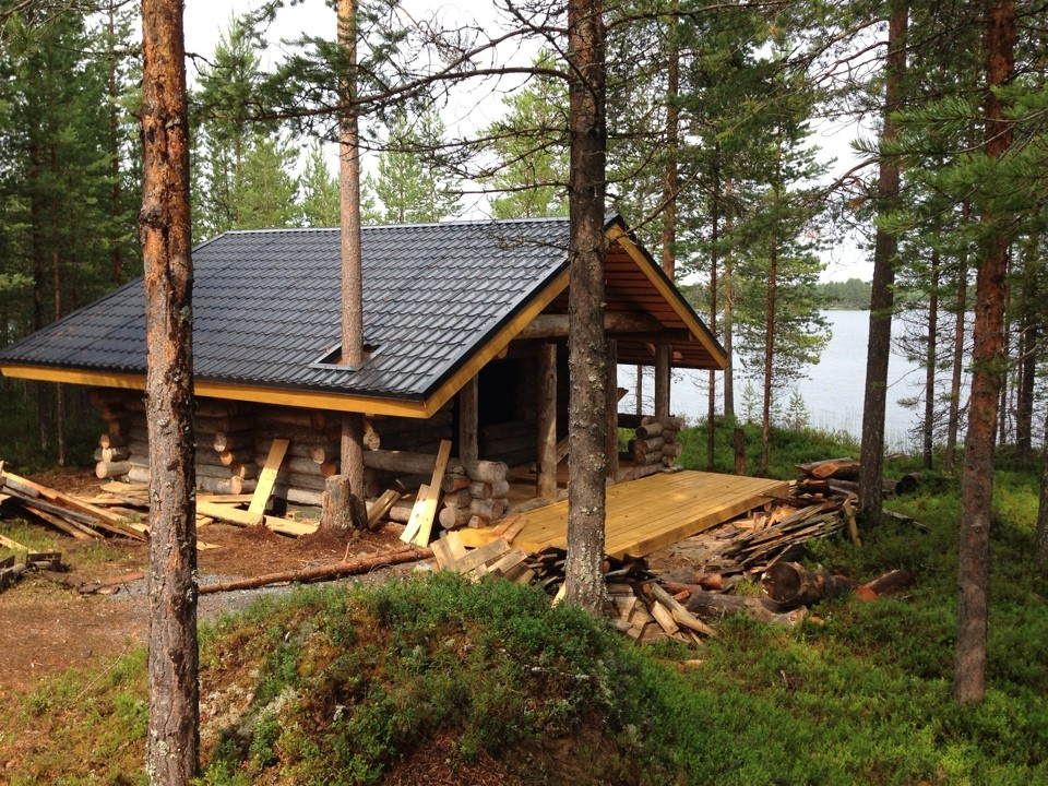 Карелия, лесной хутор на озере