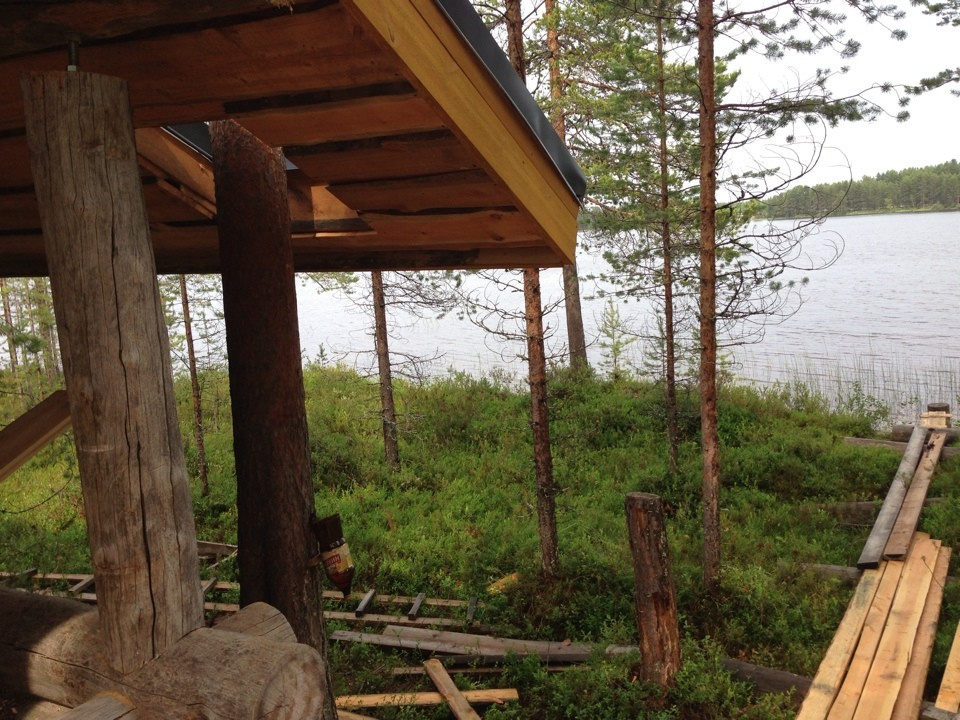 Карелия, лесной хутор на озере
