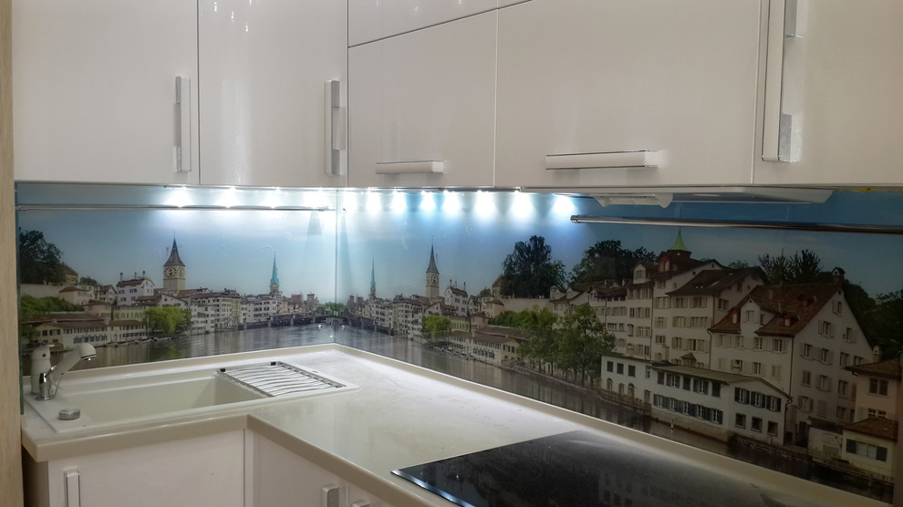 Кухонный фартук из стекла (тематика: города)