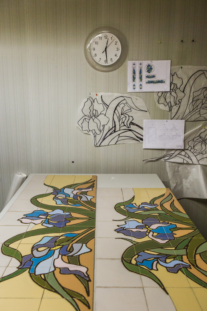 Портрет: Любой каприз на керамике ручной росписи от CreaCeramics