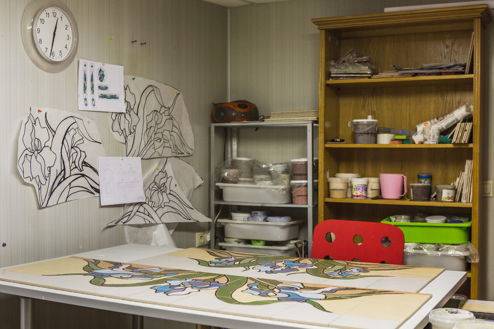 Портрет: Любой каприз на керамике ручной росписи от CreaCeramics