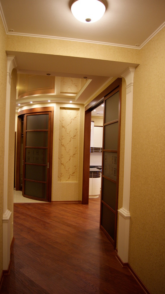 частный интерьер, вид на прихожую