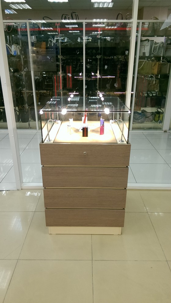 Торговое оборудование для компании "Vardex"