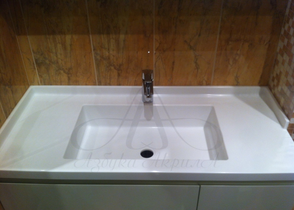Столешница в ванную с прямоугольной мойкой