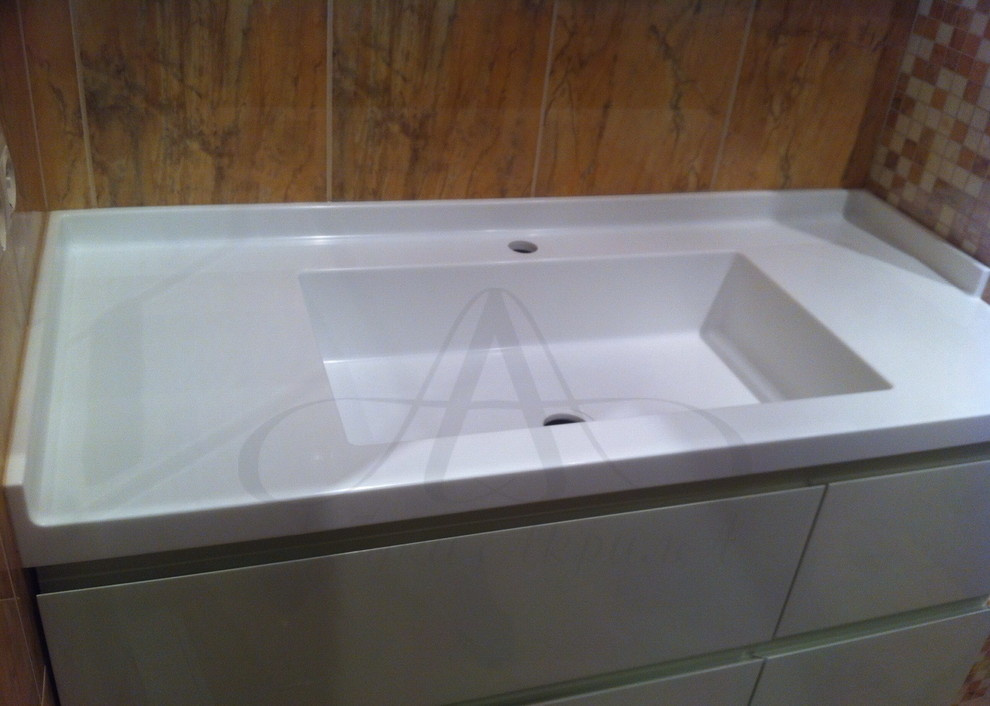 Столешница в ванную с прямоугольной мойкой