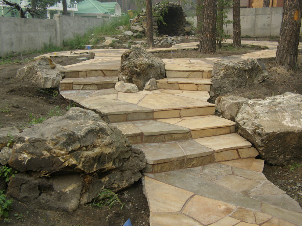 "Дорожки из камня"