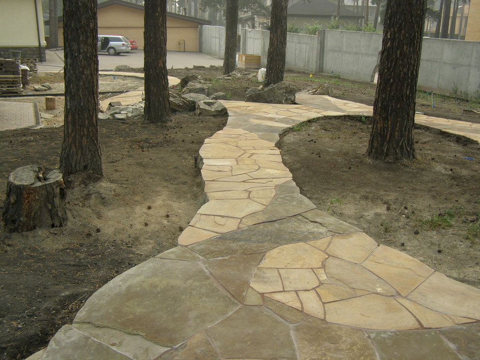 "Дорожки из камня"