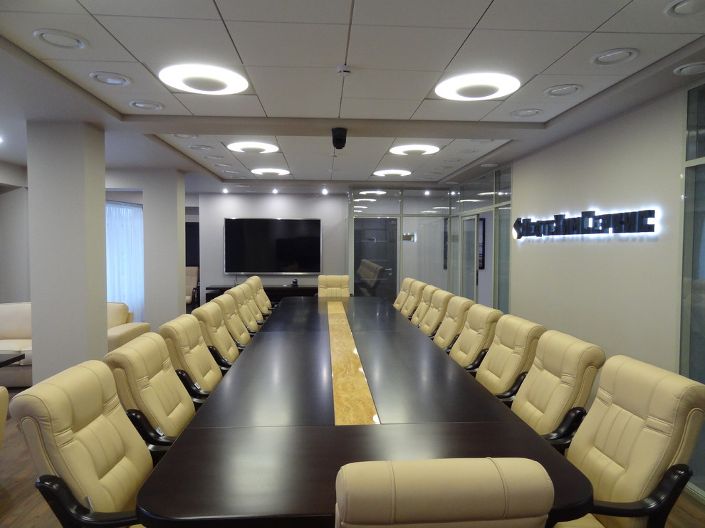 Обложка проекта: офис "нефтехимсервис"