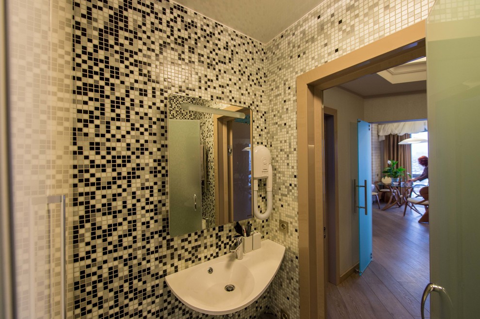 Вместо кисти - идеи, вместо красок - эмали