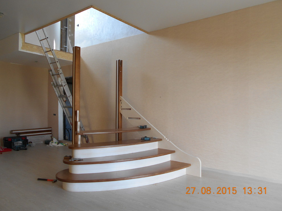 Лестница из фанеры с. Калинино2 ул. Белые облака