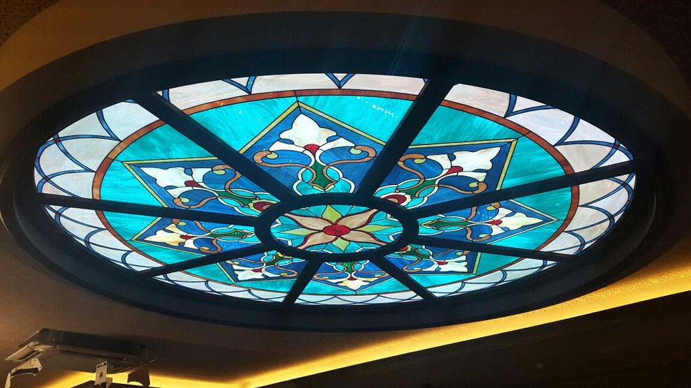 Художественные витражи в технике тиффани