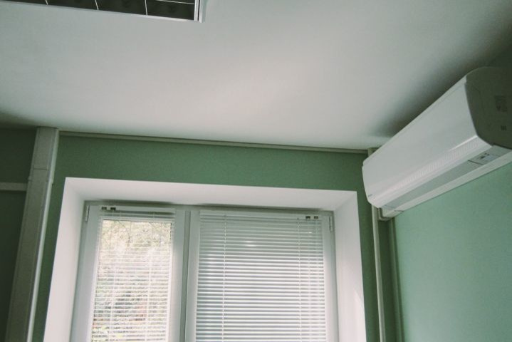 Установка кондиционера Daikin FTXR