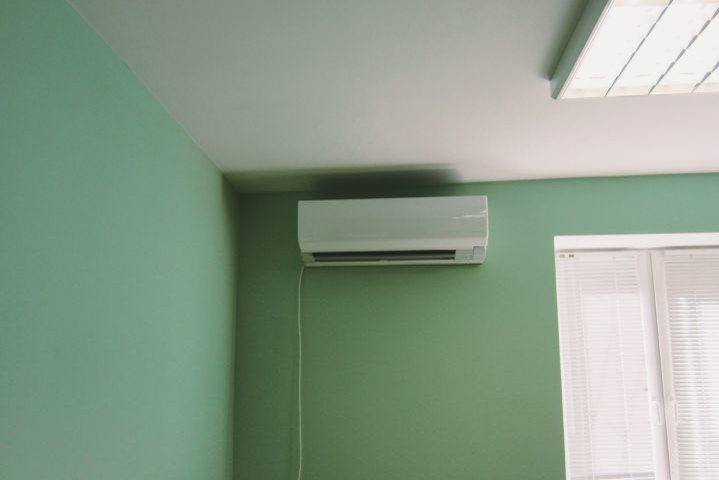 Установка кондиционера Daikin FTXR