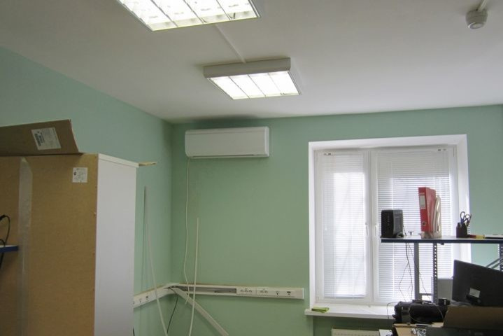 Установка кондиционера Daikin FTXR