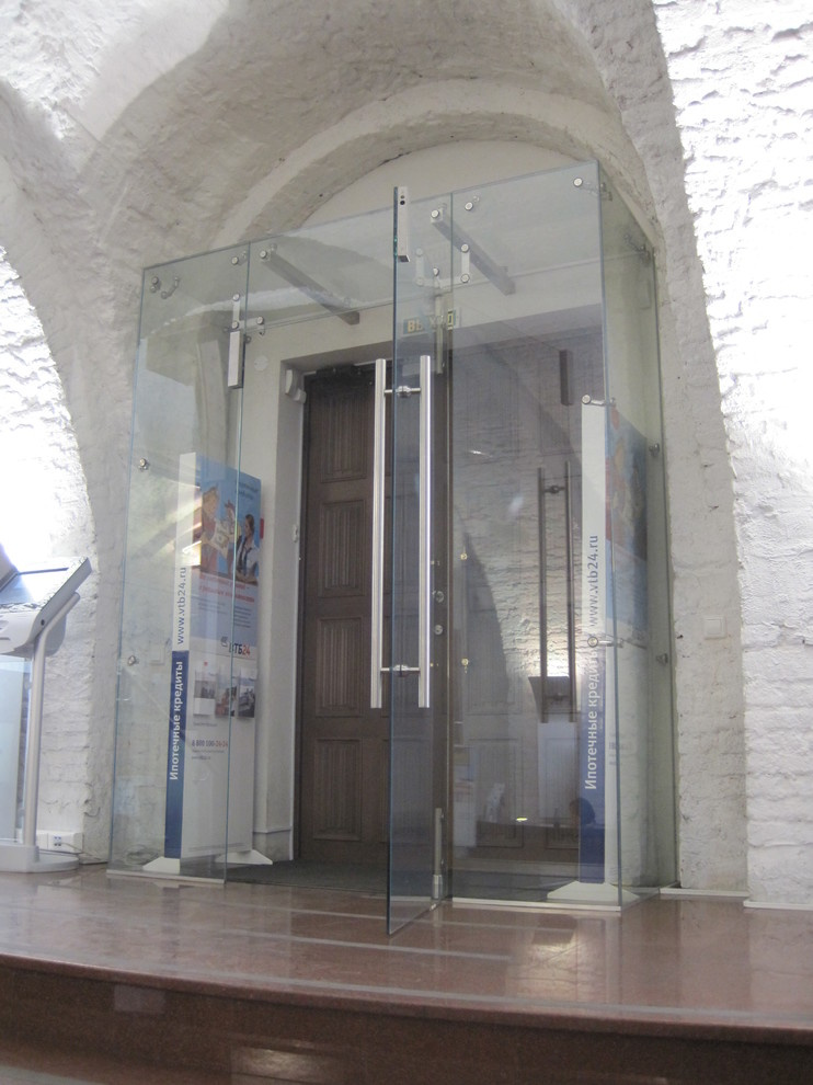 Стеклянные входные группы