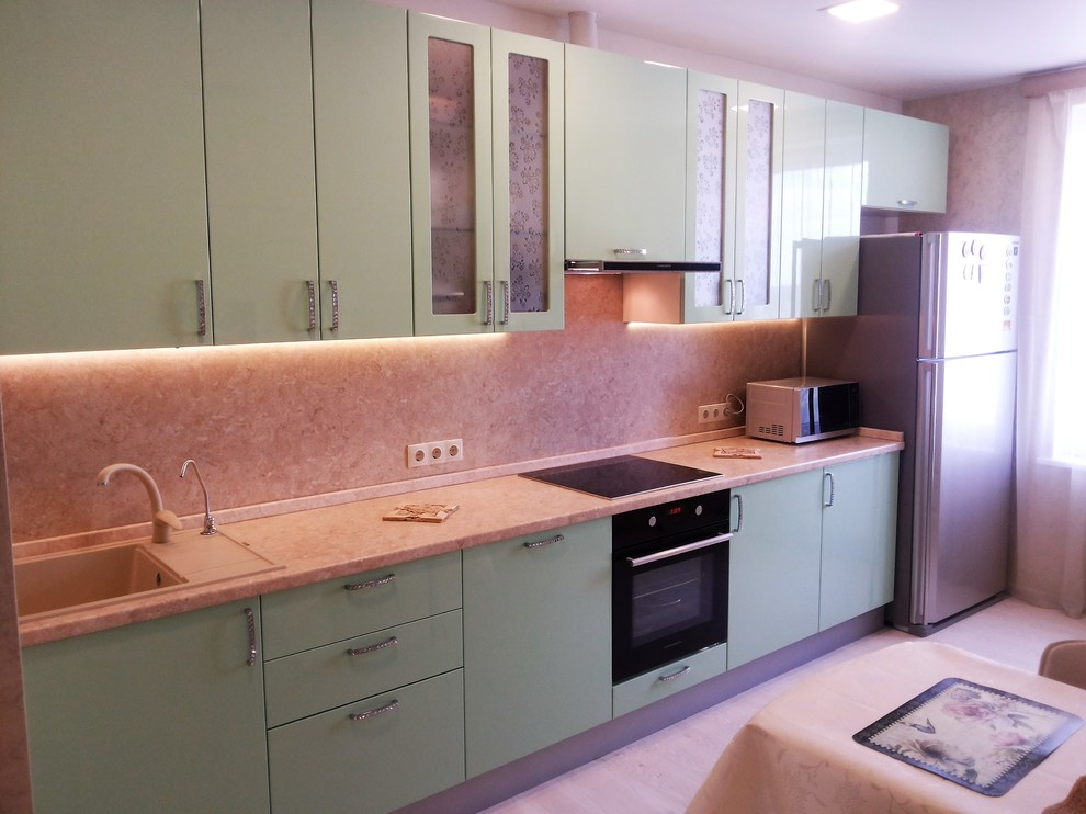 Современные кухни