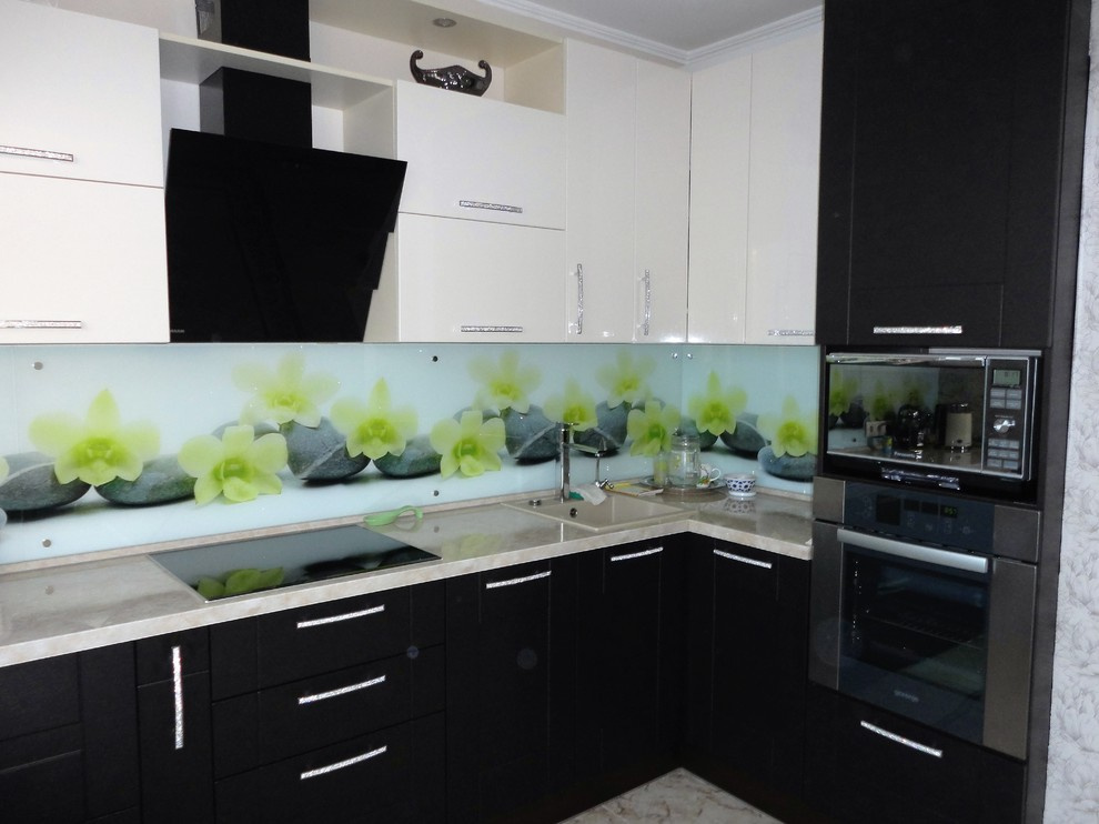 Обложка проекта: Современные кухни