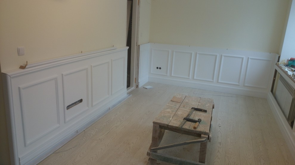 Оформление деревянными панелями буазери детской