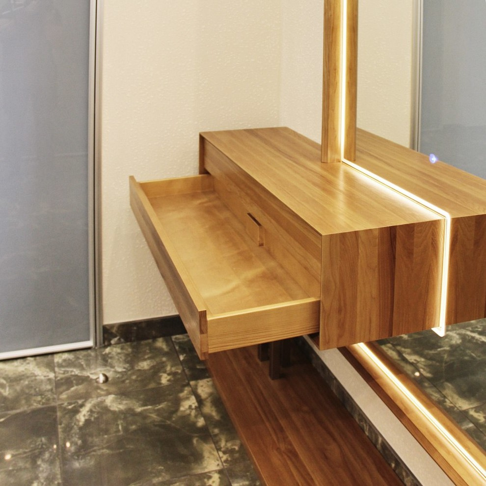 Зеркало в прихожую