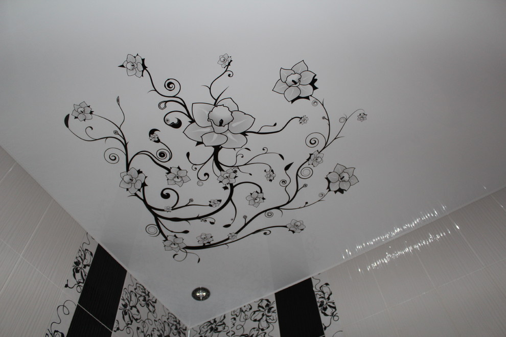 Потолок в ванной