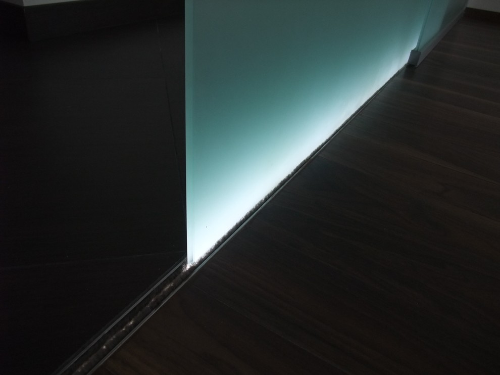 Обложка проекта: Стеклянные перегородки в интерьере