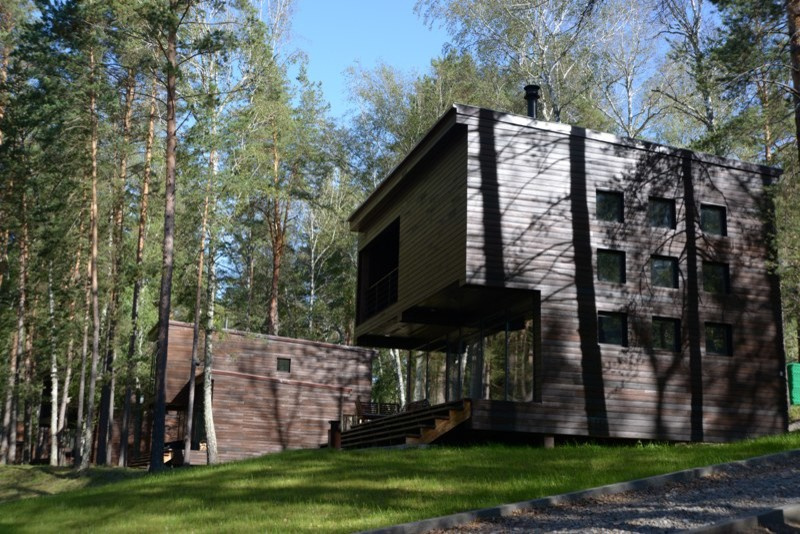 коттеджи эко-отеля АлтикА