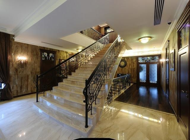 Загородный  дом