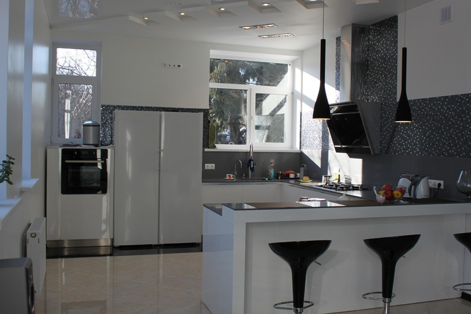 Черно-белый интерьер