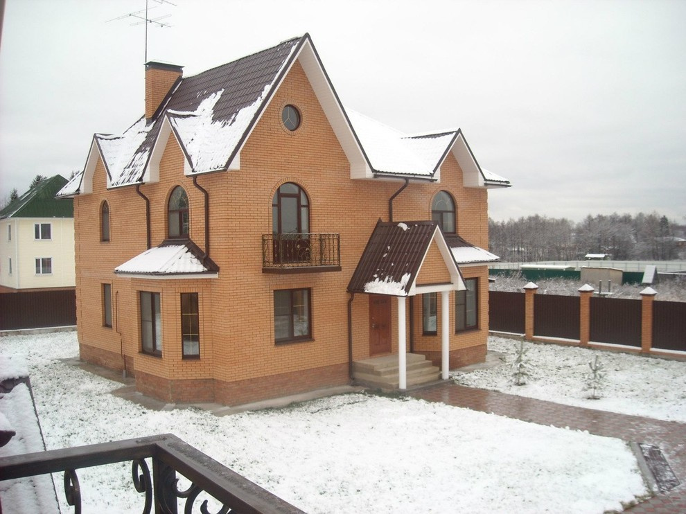 Дома
