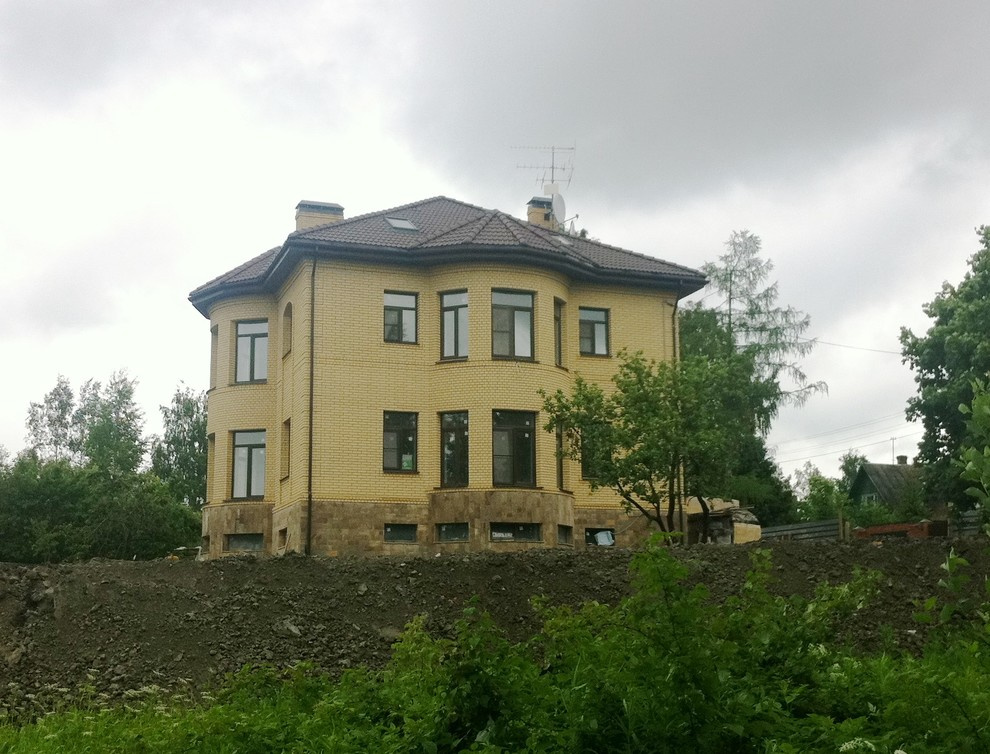 Дома