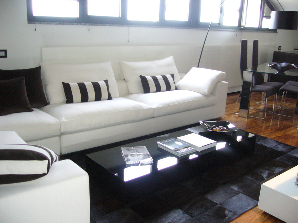 Многоуровневая квартира в стиле лофт для молодой девушки