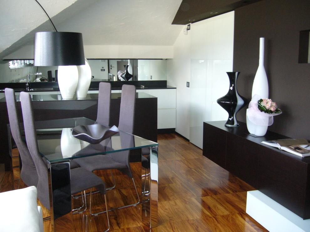 Многоуровневая квартира в стиле лофт для молодой девушки