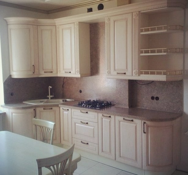 Кухни в классическом стиле