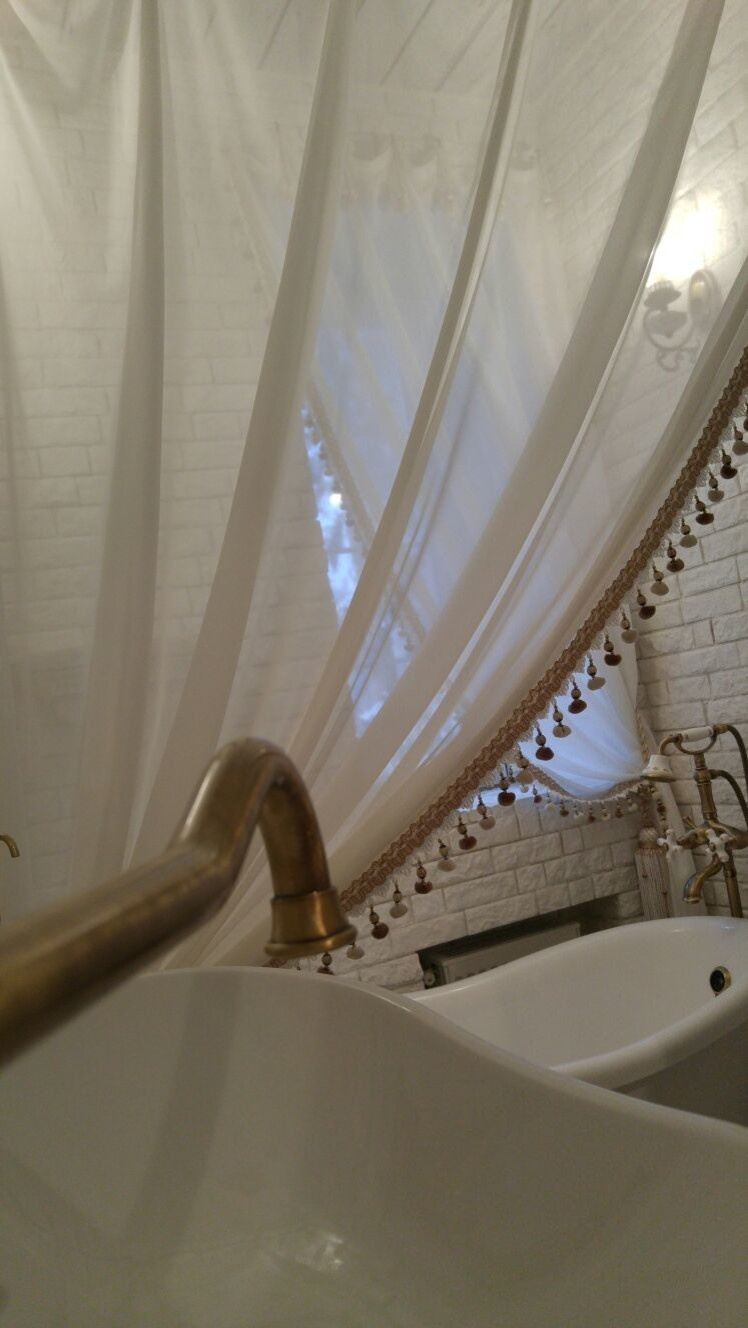 Штора для ванной