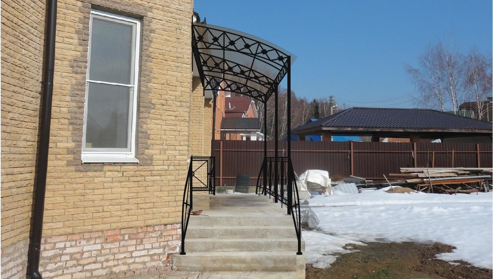 Обложка проекта: эскизы и привязки