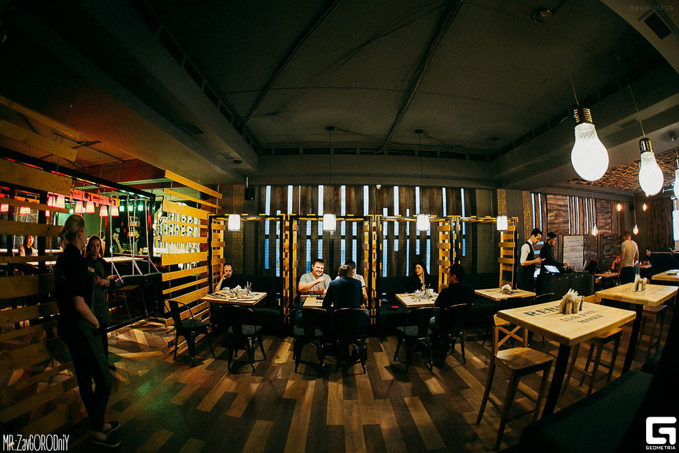 bar & grill "REBRO" г.Оренбург