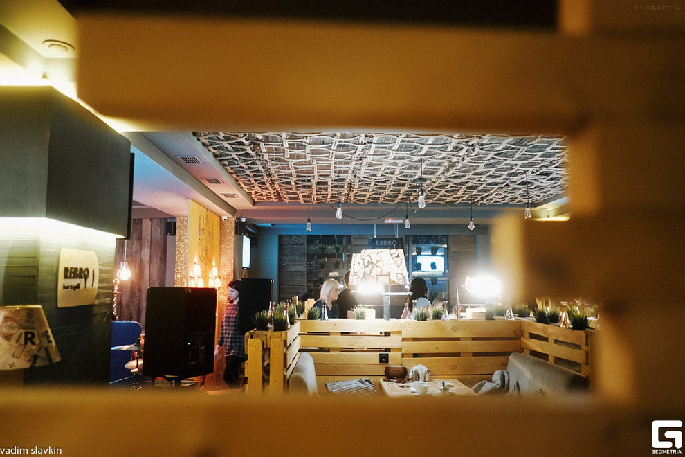 bar & grill "REBRO" г.Оренбург
