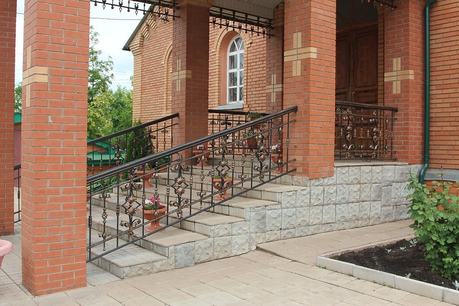 Церковь в Александровке