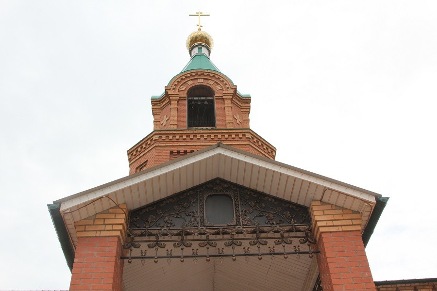 Церковь в Александровке