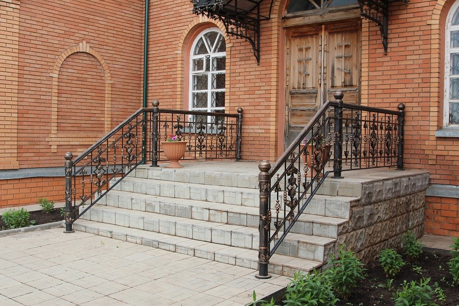 Церковь в Александровке