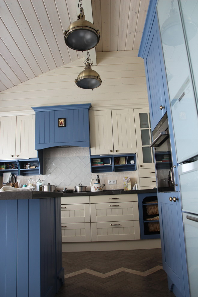 Дом с видом на лес.