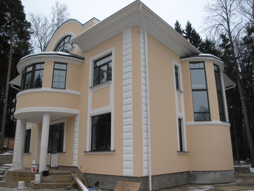 Дом утеплён пенополистиролом EIFS, декоративная штукатурка Ceresit
