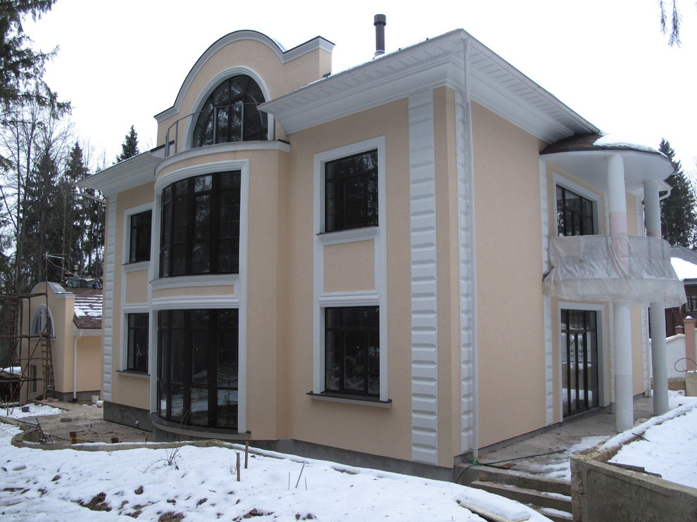 Дом утеплён пенополистиролом EIFS, декоративная штукатурка Ceresit