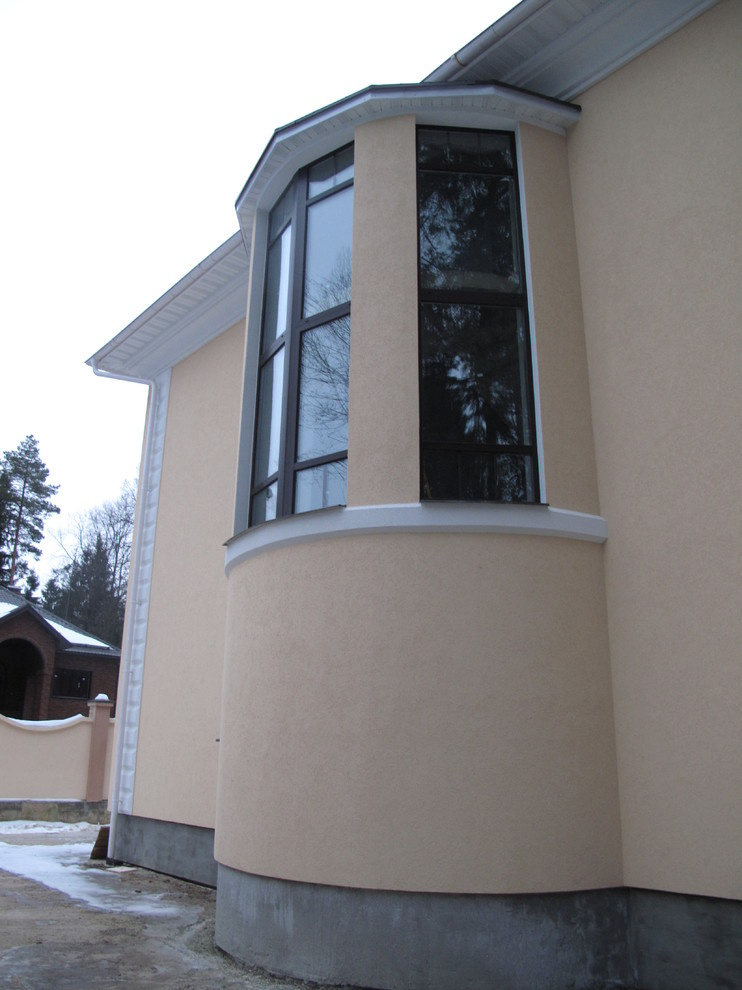 Дом утеплён пенополистиролом EIFS, декоративная штукатурка Ceresit