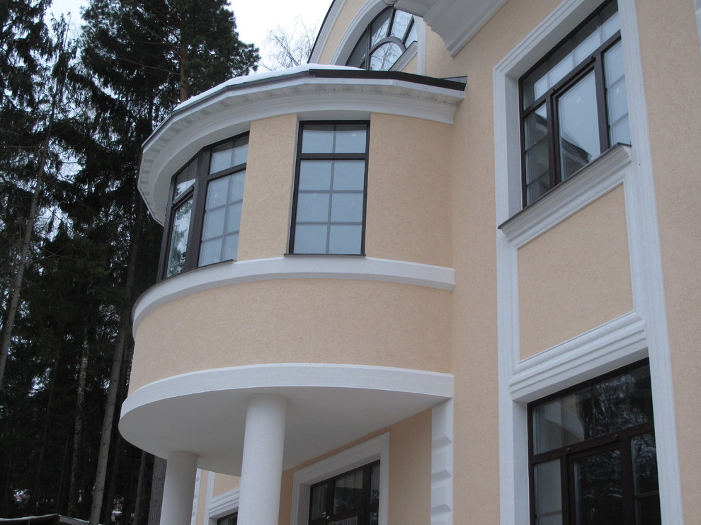 Дом утеплён пенополистиролом EIFS, декоративная штукатурка Ceresit
