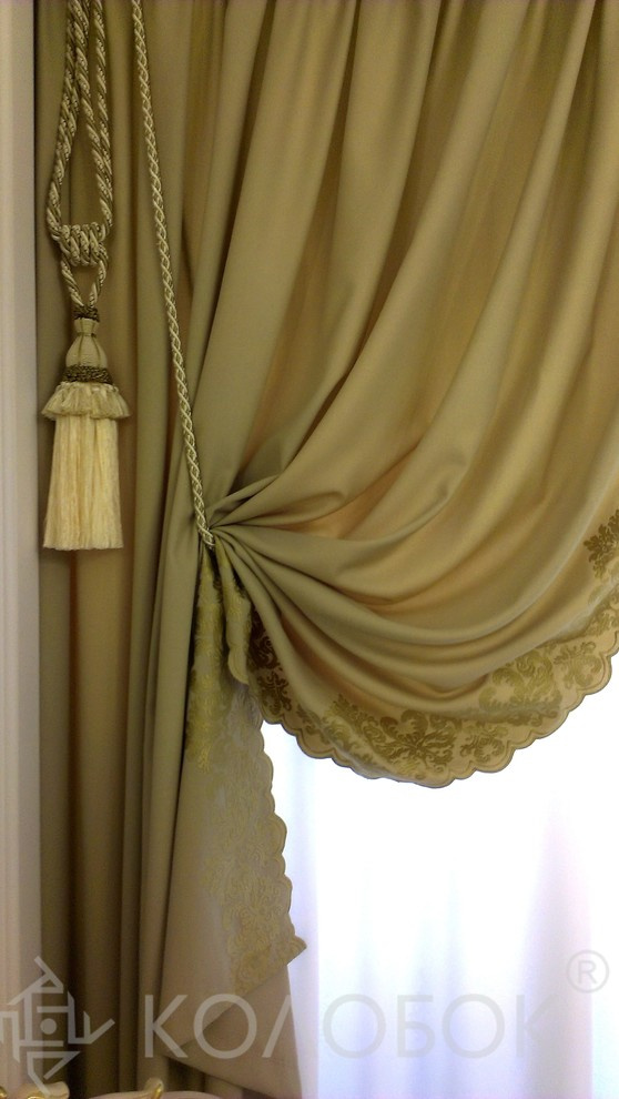 Текстиль в классическом интерьере.