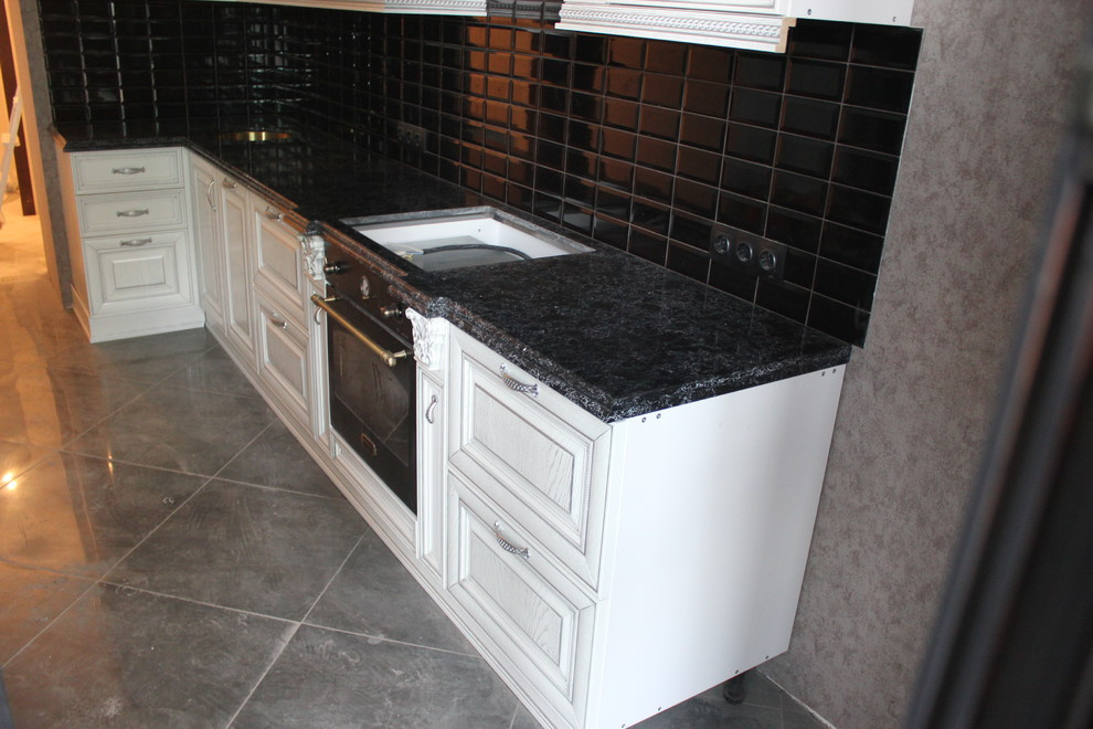 Столешница на кухню Cambria Sharpham