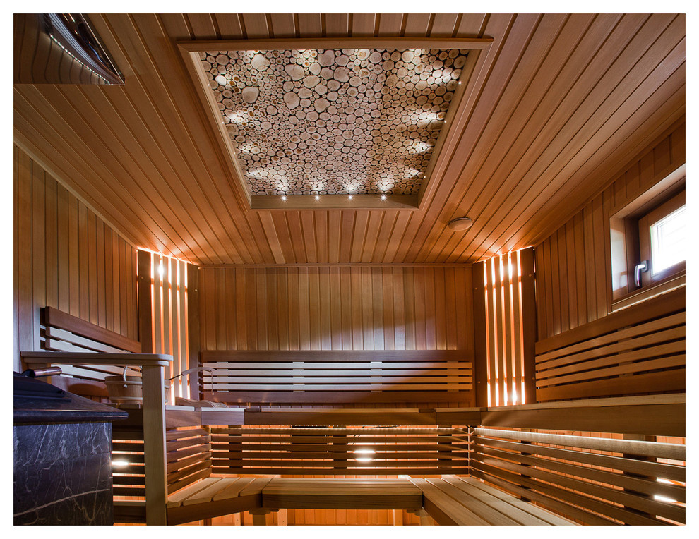 Баня с бассейном