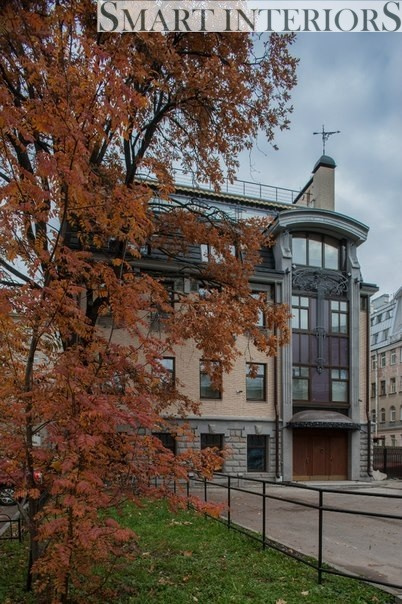 Дом на Крестовском острове