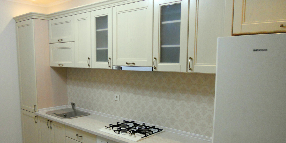 Обложка проекта: кухонные гарнитуры в рамочных фасадах